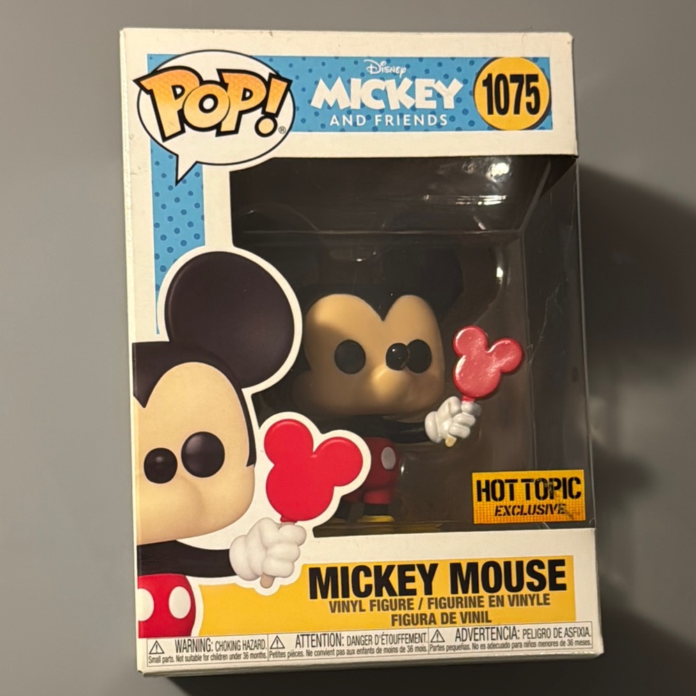 Mickey Mouse Vinyl Figure Funko Pop with ice cream Hot Topic exclusive figure